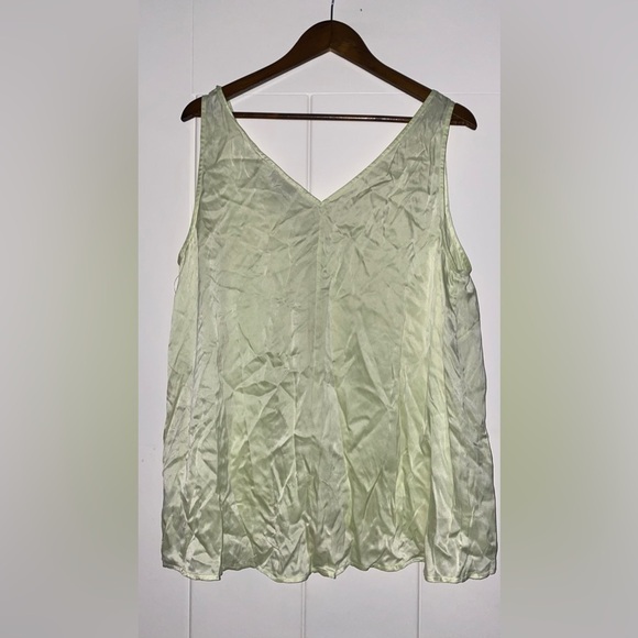 Lord & Taylor Maree Pour Toi Women Green 100% Silk Cami Shelf Top Size 16 - Picture 6 of 7